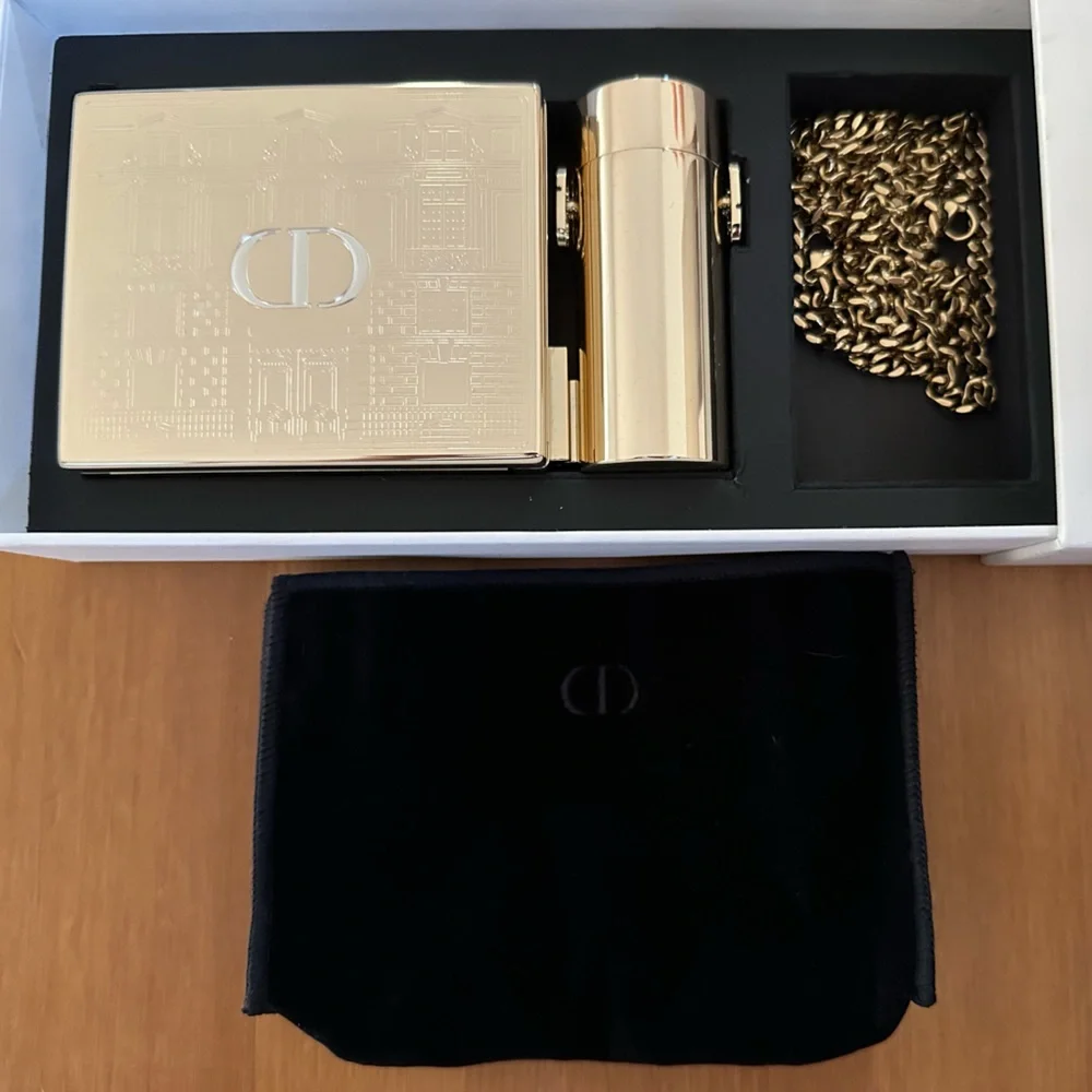DIOR Rouge Dior Minaudiere - The Atelier of Dreams Limited Edition Clutch Bag - Picture 13 of 14